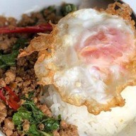 ครัวตามสั่งลุงไก่ สาขา1