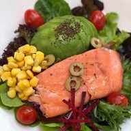 SALAD FOR U