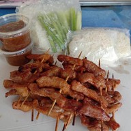 หมูปลาร้าลิ้นห้อย