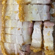 นายตึ๋ง ข้าวหมูแดง บางนา-ราม2