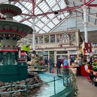 บรรยากาศ St. Helier Central Market