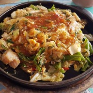 ครัวเชฟไก่กะทะไฟ