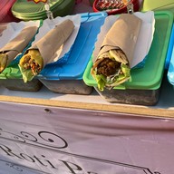 Roti thai Halal Food โรงแรมบียอน ป่าตอง