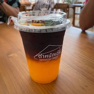 ตำหนักเว้ ตำหนักเว้ คาเฟ่และอาหารเวียดนาม