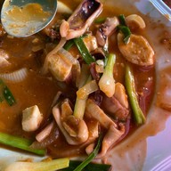 แพอารยา
