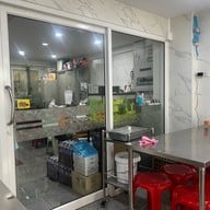 ก๋วยเตี๋ยวคั่วไก่รองเมือง (เพชรเกษม 73/2)