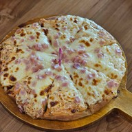 เฟื่องฟ้า คาเฟ่