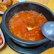 ปิดให้บริการ เมืองทอง