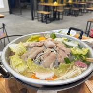 High bar The one ratchada