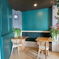 เฟื่องฟ้า คาเฟ่