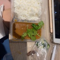 ข้าวหน้าไก่ ห้าแยก โรงพยาบาลกรุงเทพ