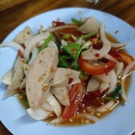 ลาบอุบล4 (ป้าแดง)