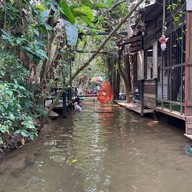 โฮ่งบีช คาเฟ่