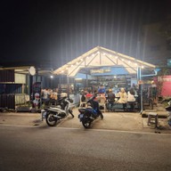 หน้าร้าน โรตีบังฟาน ชาชัก ต้นตำรับสตูล (รับสาขายาตราสวัสดี)