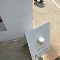 ease cafe  อีส