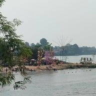 บรรยากาศ ริมปิงกำแพงเพชร