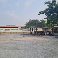 หน้าร้าน ร้านอาหารเจ ริมคลอง  *เจ / มังสวิรัติ ม.นิสา เพชรเกษม69