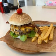 เมนูของร้าน Aloha Burger สาขาใหม่ ดอนเมือง อะโลฮ่า เบอร์เกอร์ สาขาใหม่ ดอนเมือง