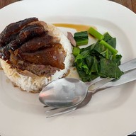 เมนูของร้าน กวงลูกชิ้นปลา หนึ่งในชะอำ ชะอำ