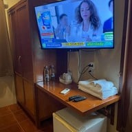 อุทัยริเวอร์เลค รีสอร์ต