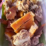 หมูหันนายก