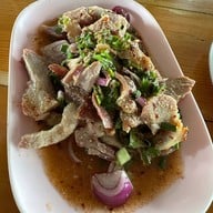 ไก่ย่างวิเชียรบุรี เมืองใหม่ ชลบุรี