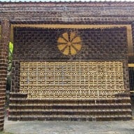 วัดป่ามหาเจดีย์แก้ว (วัดล้านขวด)