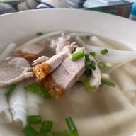 ตี๋ ก๋วยจั๊บน้ำใส (เจ้าเก่า) เพชรเกษม48