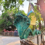 วัดป่ามหาเจดีย์แก้ว (วัดล้านขวด)