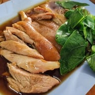 จีฟั่น ข้าวมันไก่เบตง