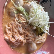 ข้าวซอยคุณชวน ซอยเย็นจิตร เขตสาทร กทม