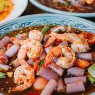 ลักกี้ยำ & ตำ – พิษณุโลก ( Lucky Yumm – Phitsanulok ) -