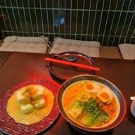 เมนูของร้าน Chim Ramen and Diner พร้อมพงษ์