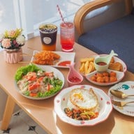 รักแรกพบ คาเฟ่ -