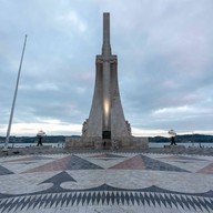 บรรยากาศ Padrão dos Descobrimentos