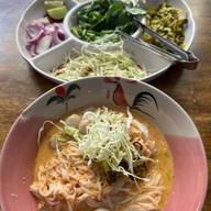 ข้าวซอยคุณชวน ซอยเย็นจิตร เขตสาทร กทม