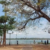 วัดสองคอน