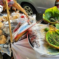 บรรยากาศ ข้าวตังทรงเครื่องแม่ชิต
