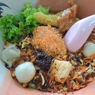 เมนูของร้าน เย็นตาโฟตอแหล สาขามหาชัย