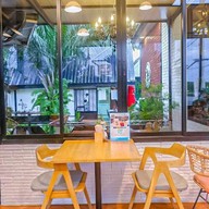 S95 Cafe & Eatery × Yoguruto สาขาสีคิ้ว