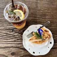 Signature Cafe บ้านโป่ง