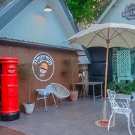 S95 Cafe & Eatery × Yoguruto สาขาสีคิ้ว