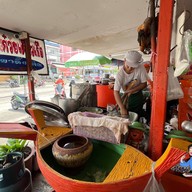 ป.ประทีบ ก๋วยเตี๋ยวเรือ เกษตร - นวมินทร์