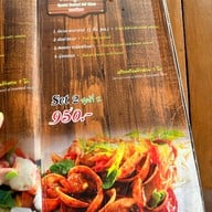 กระชังขนาบน้ำวิวซีฟู้ด