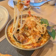 S95 Cafe & Eatery × Yoguruto สาขาสีคิ้ว