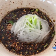 ป.ประทีบ ก๋วยเตี๋ยวเรือ เกษตร - นวมินทร์