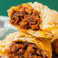 Coffee & Curry Puffs - ศรีนครินทร์ ศรีนครินทร์