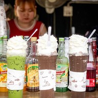 คอฟฟี่เบิร์ดชานมไข่มุกสะพานท่าใหม่อิ วงแหวนรอบสาม