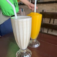 เมนูของร้าน Seashell Restaurant