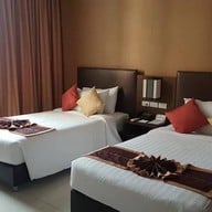 โรงแรมเมธาวลัย ชะอำ